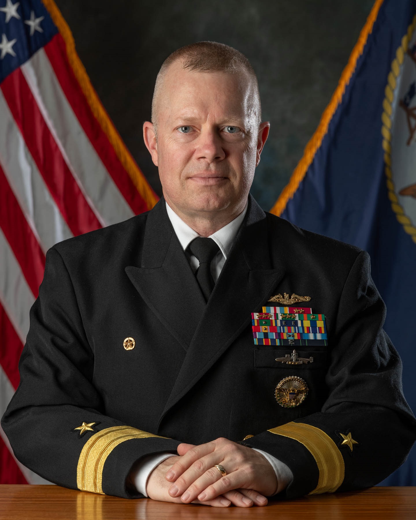 CSG 10 Commander